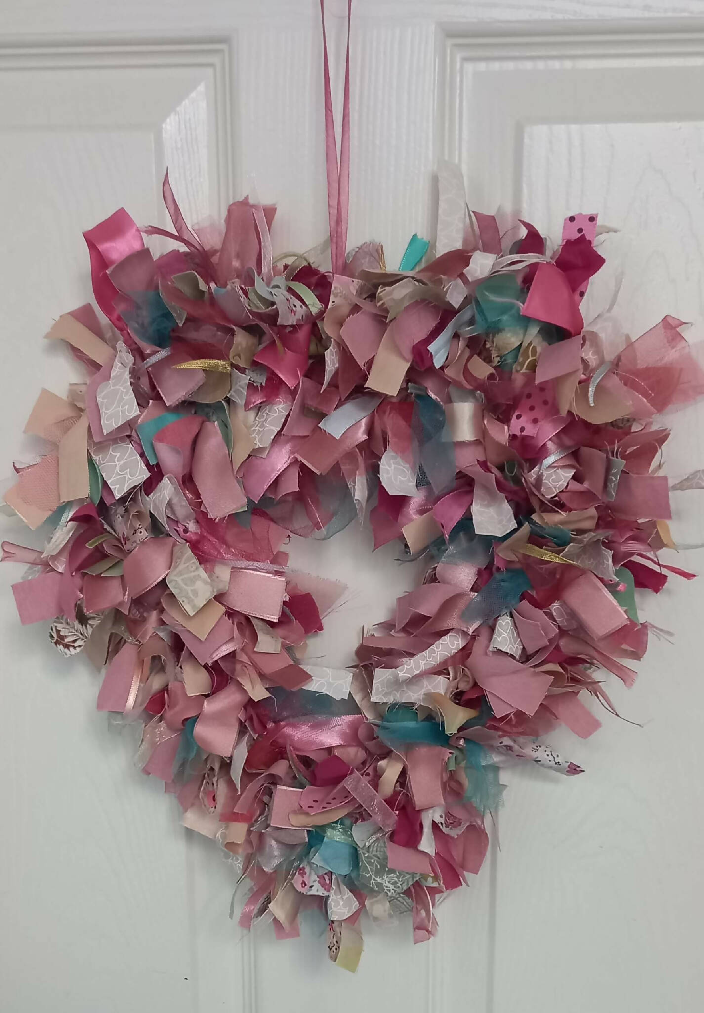 Rag Wreath Heart Shaped in Romantic Pinks