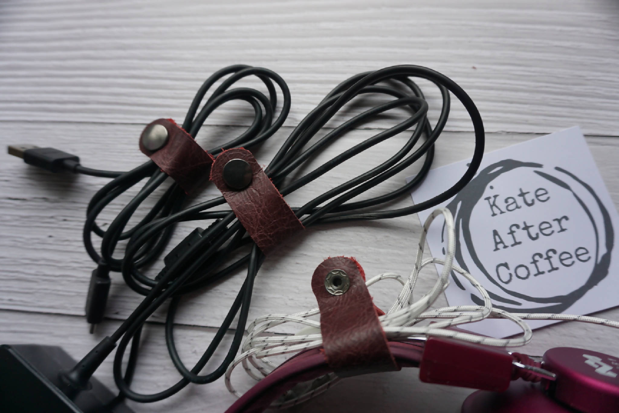Leather cable tie set