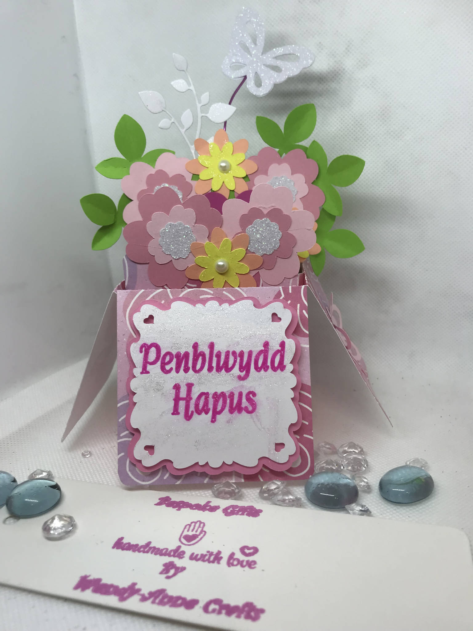 Lovely pop up flower birthday card Penblwydd Hapus
