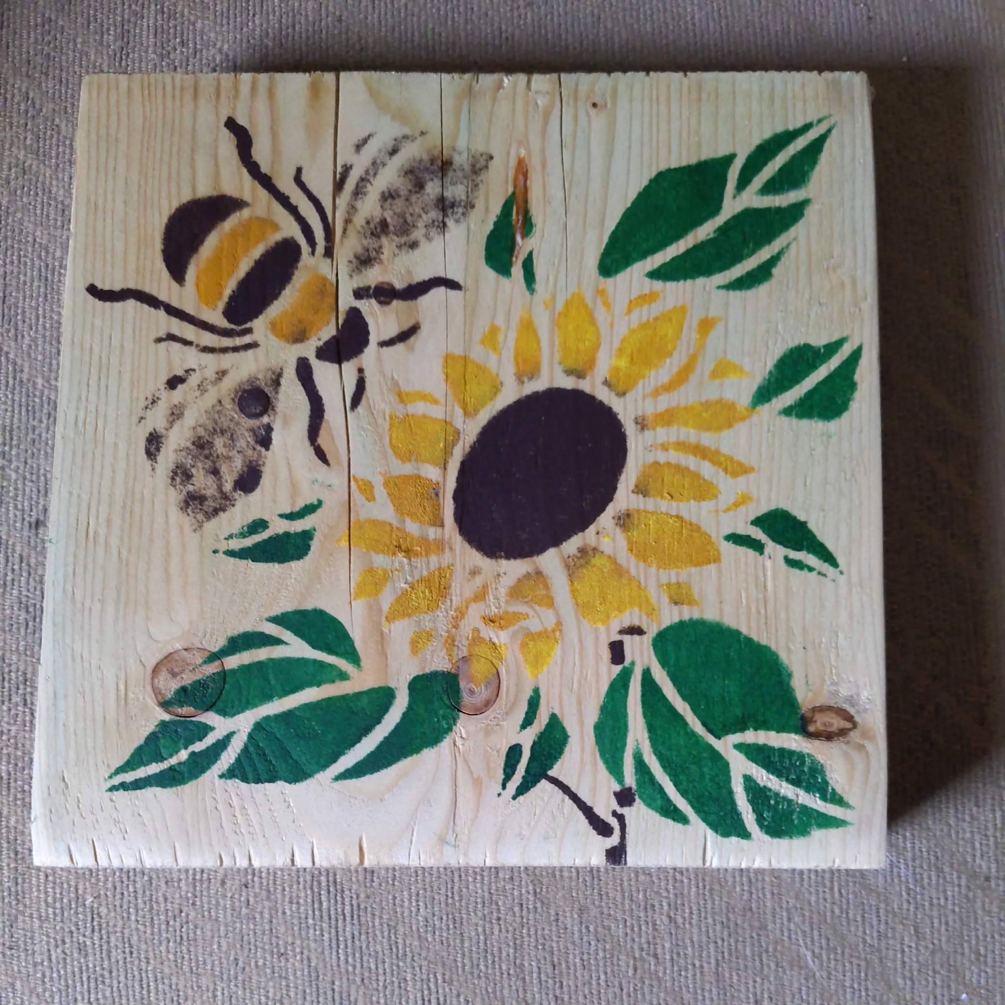 Bee & Sunflower Board