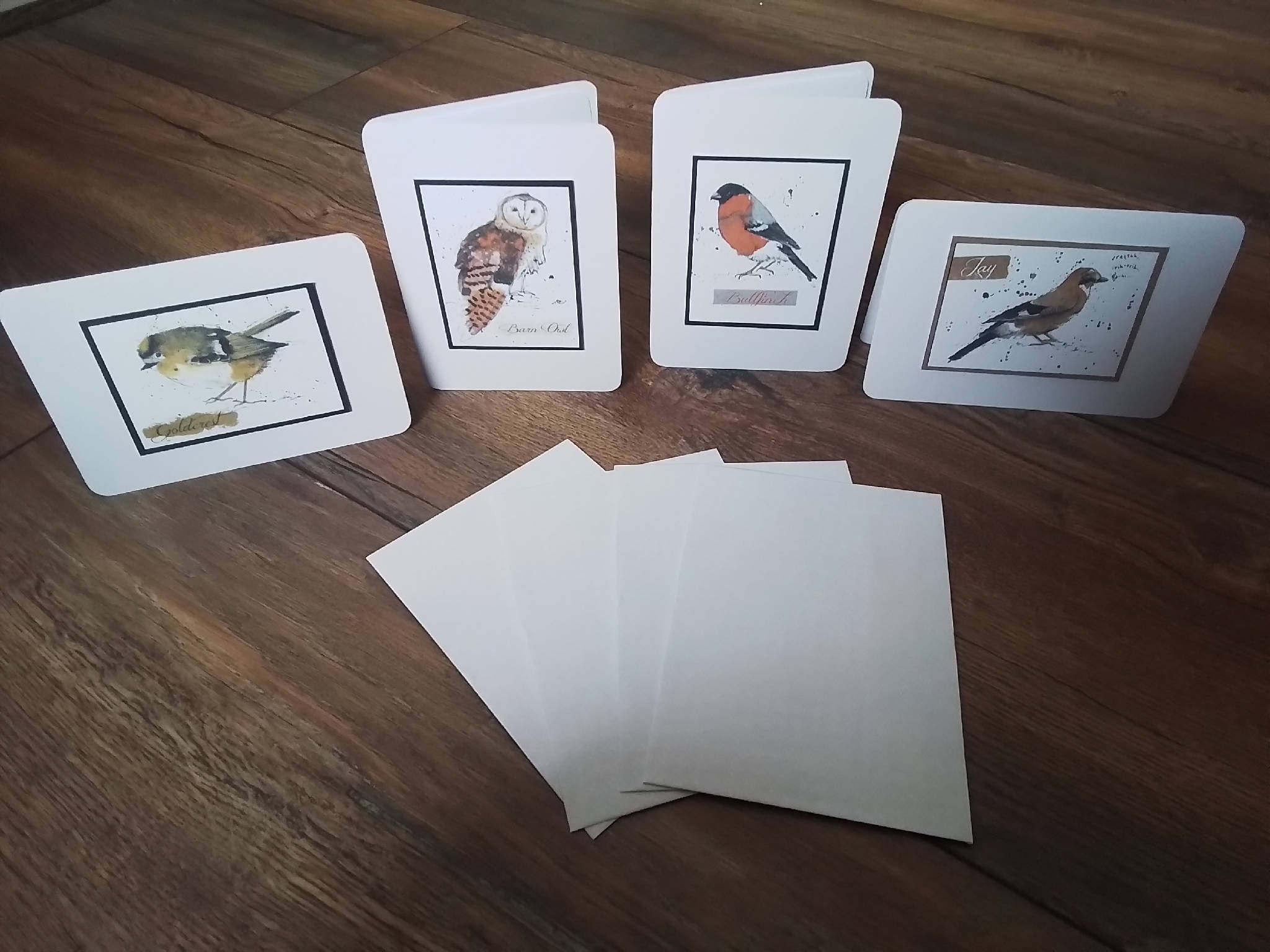 Notelets x 4 off, birds, Goldcrest, Jay, Bullfinch and Barn owl