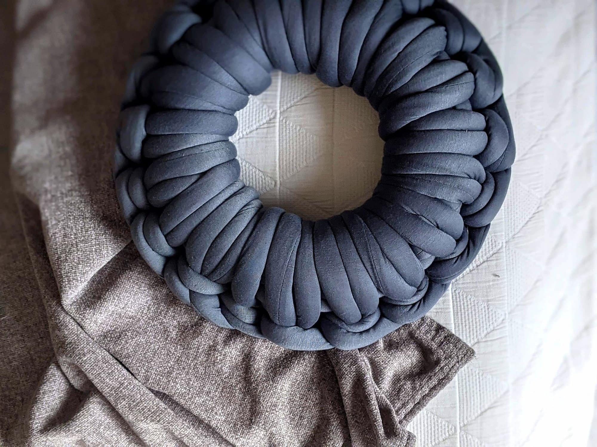 Circle Crochet Scatter Cushion