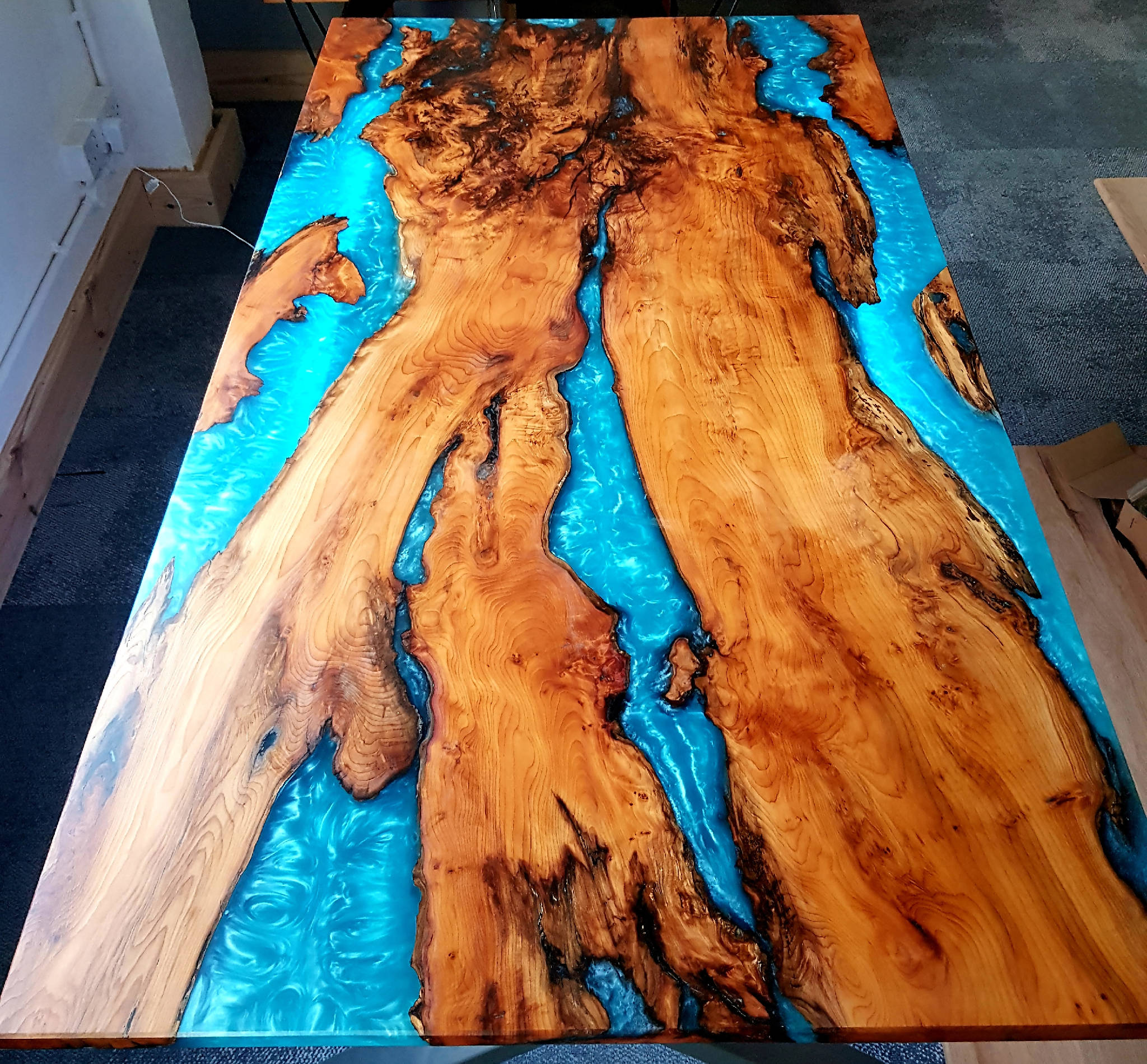 Gower yew resin table