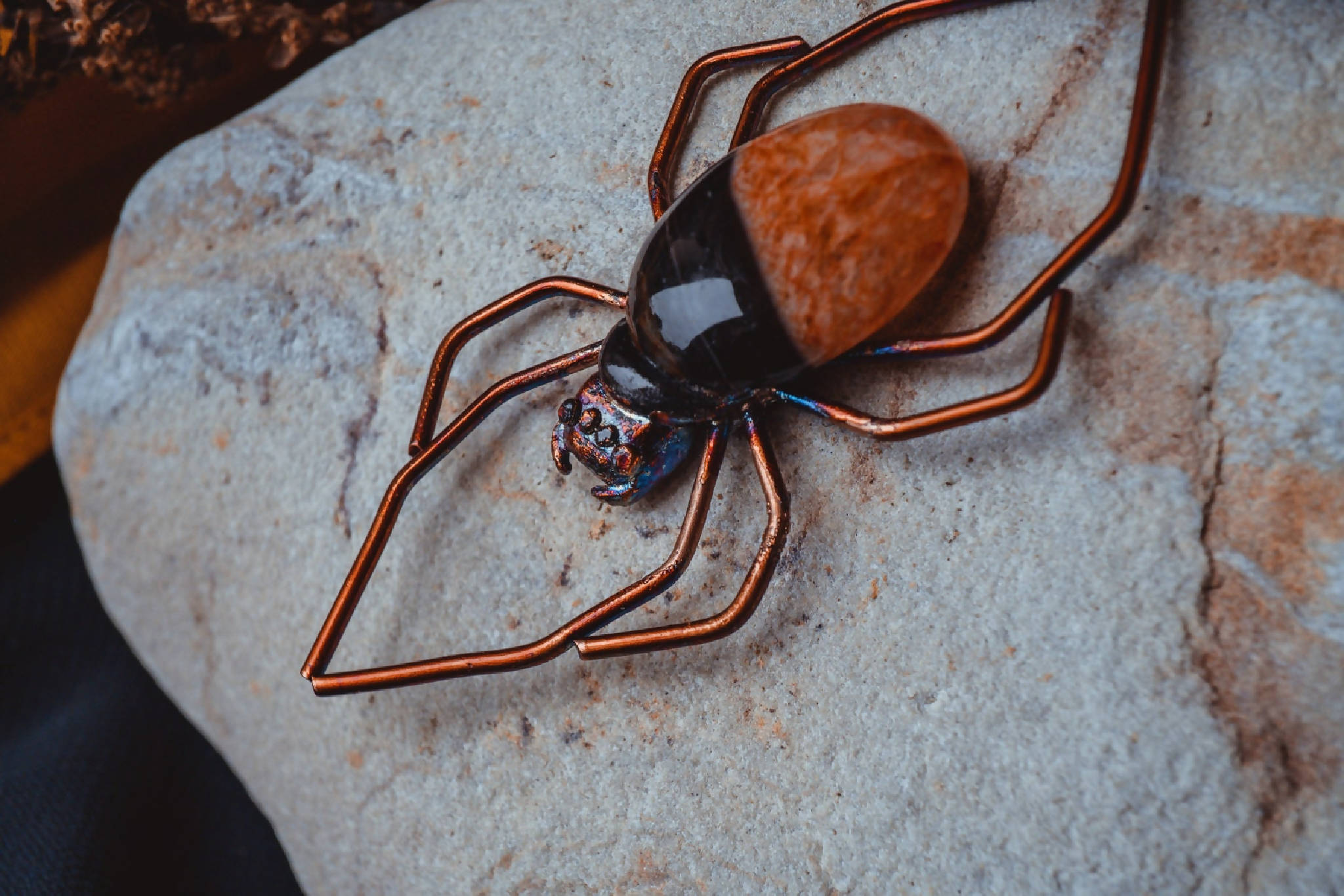 Spider Crystal necklace | raw stone | viking jewelry | gothic jewellery | norse jewellery | holistic necklace | halloween jewelry | insect