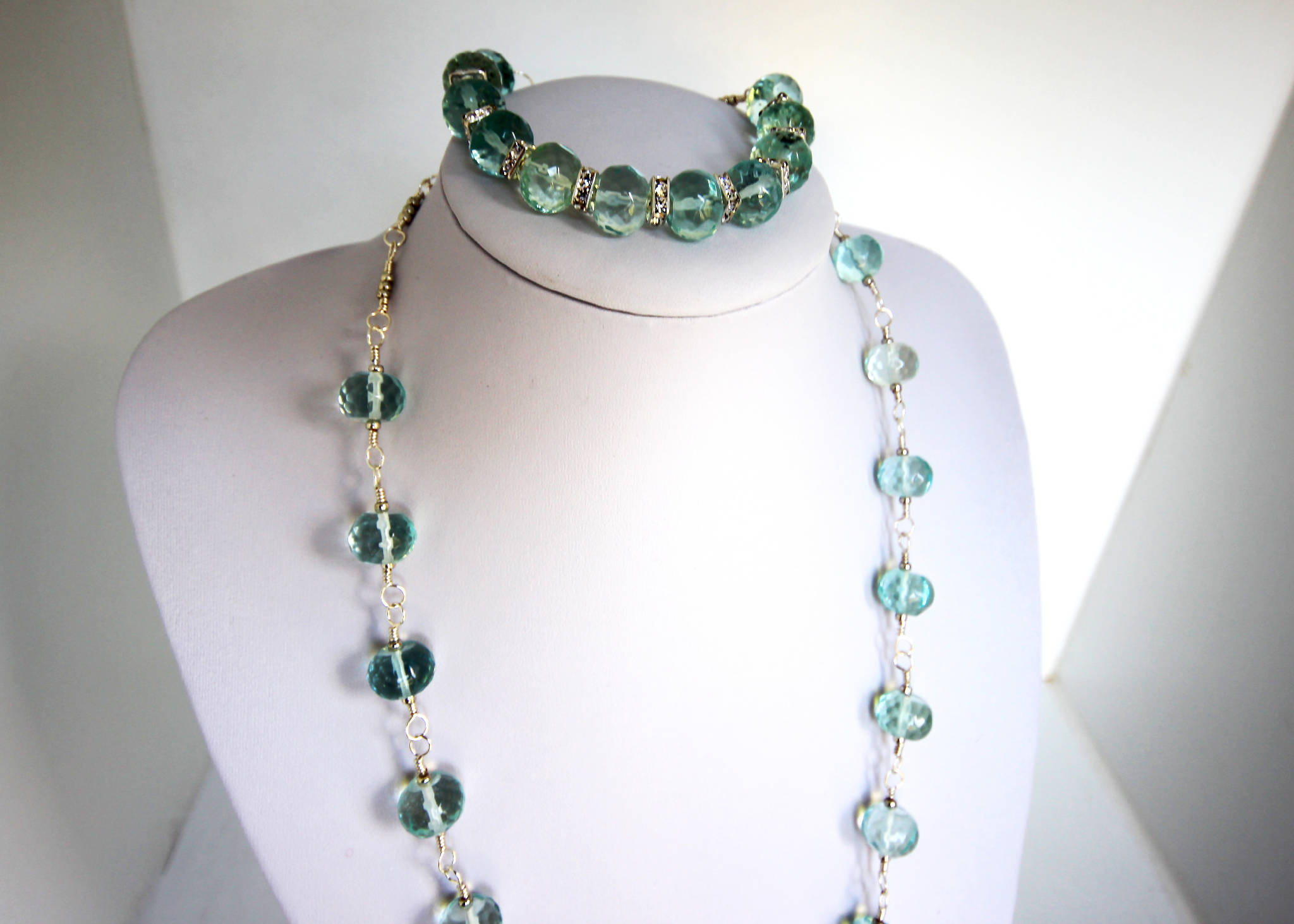 Sea Glass Necklace & Bracelet (231)