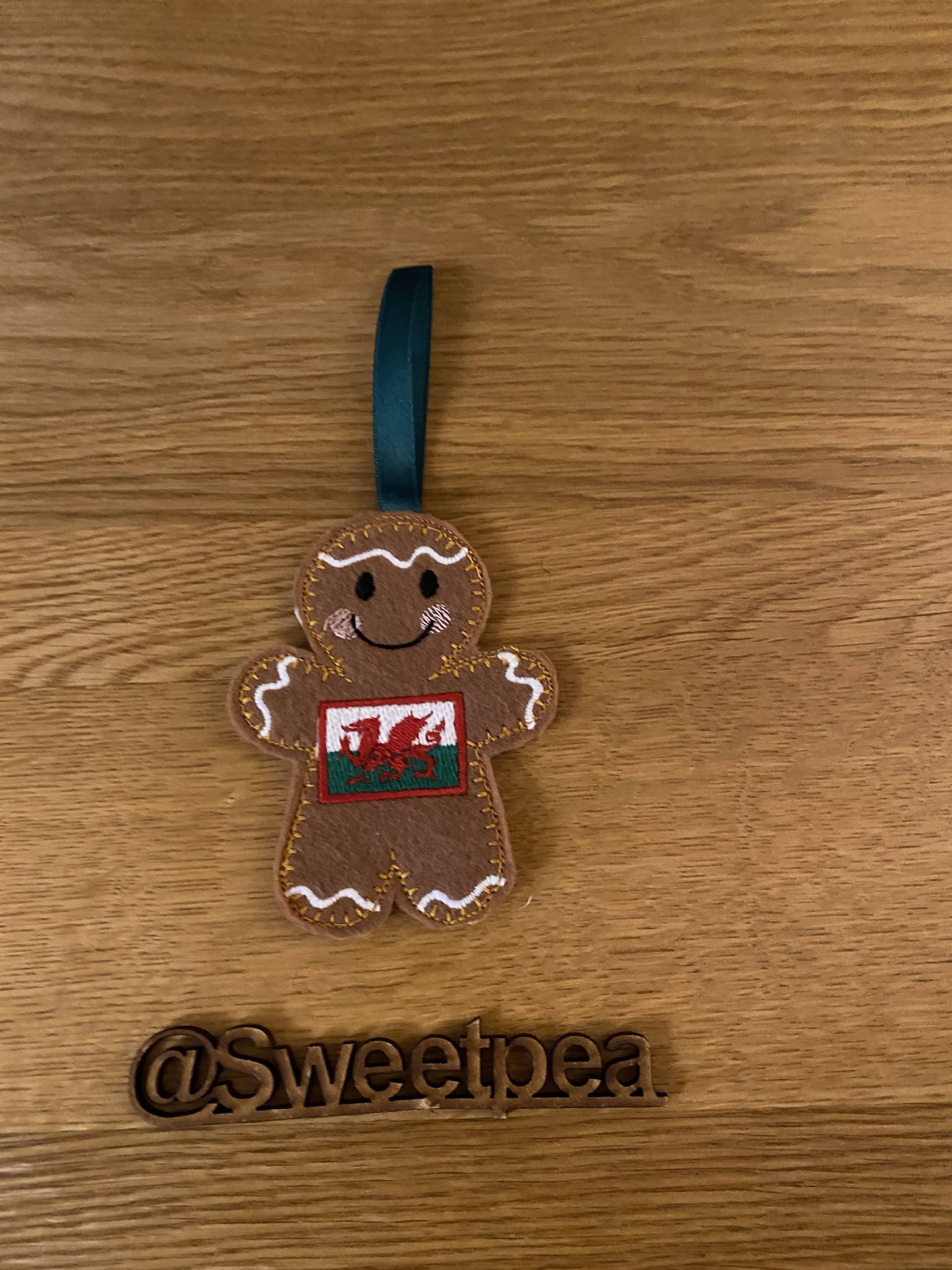 Sweetpea Gingerbread - Welsh Flag Ginger