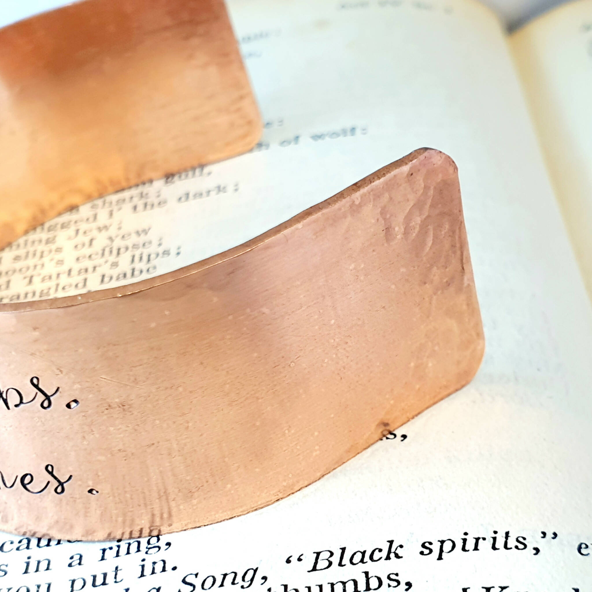 Shakespeare Quote 'Pricking of my thumbs' Macbeth Quote Copper Cuff Bracelet