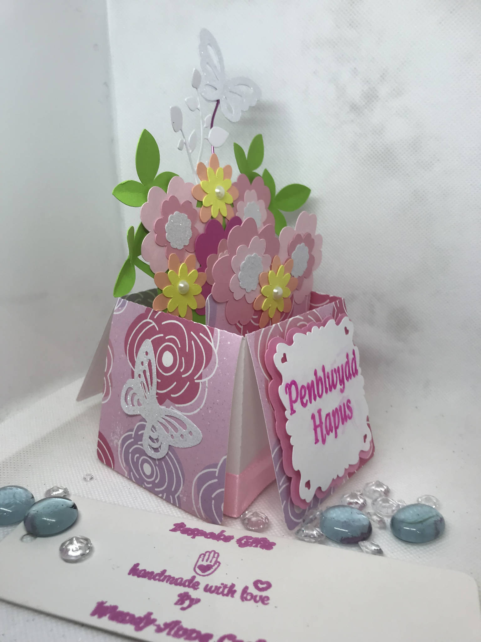 Lovely pop up flower birthday card Penblwydd Hapus
