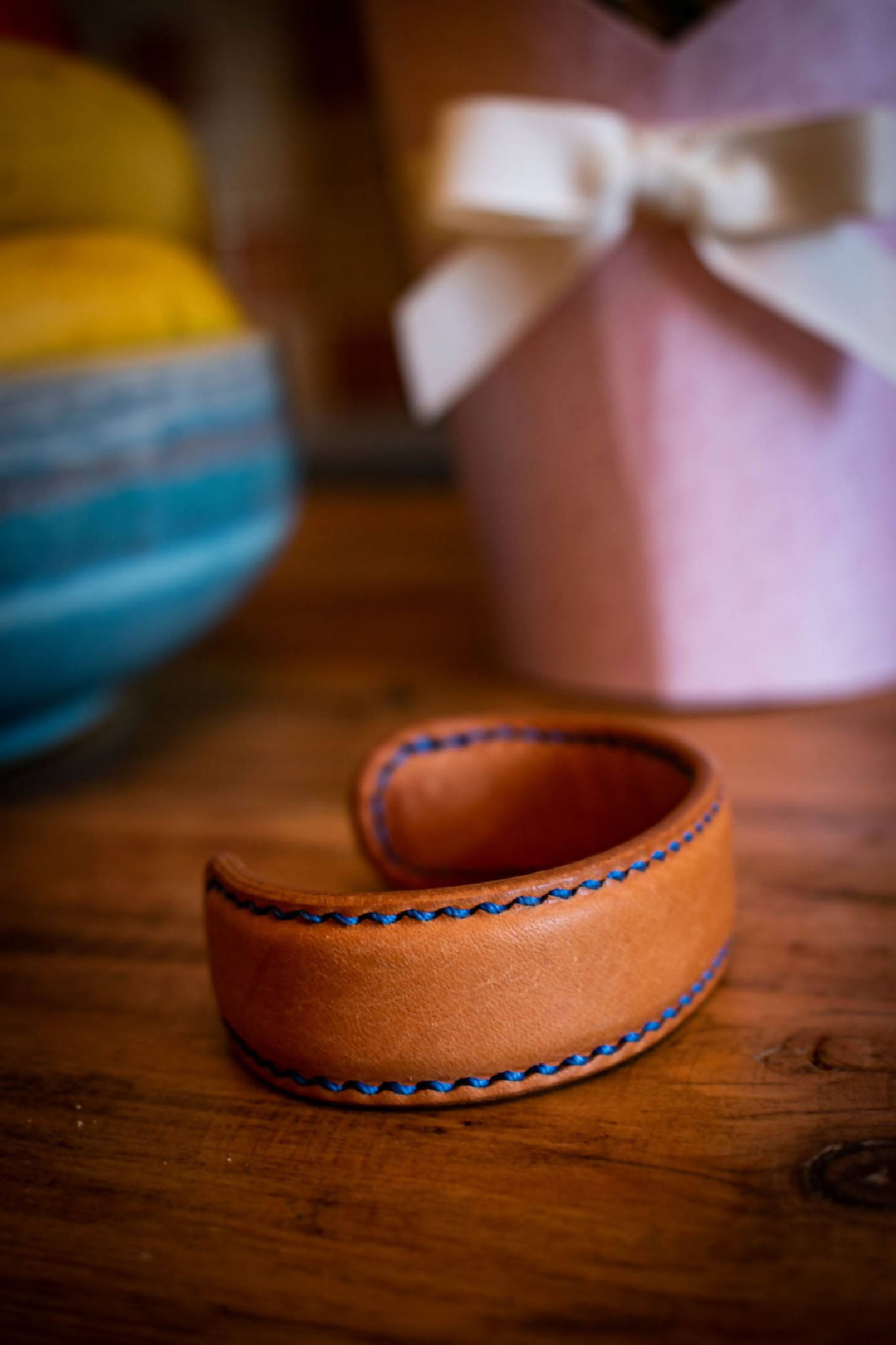 Copper-core leather bracelet