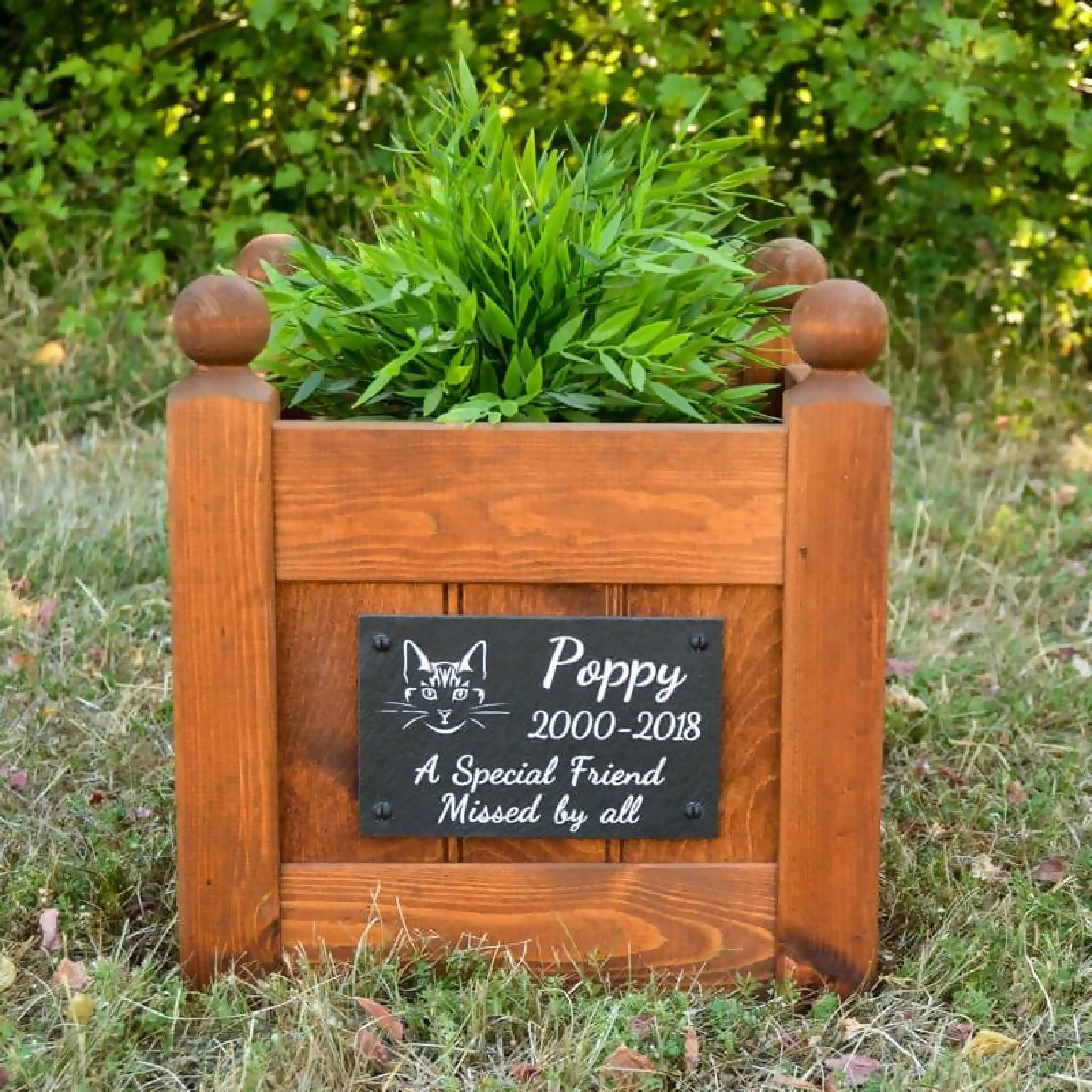 Pet Memorial Planter Memorial with personalised slate plaque