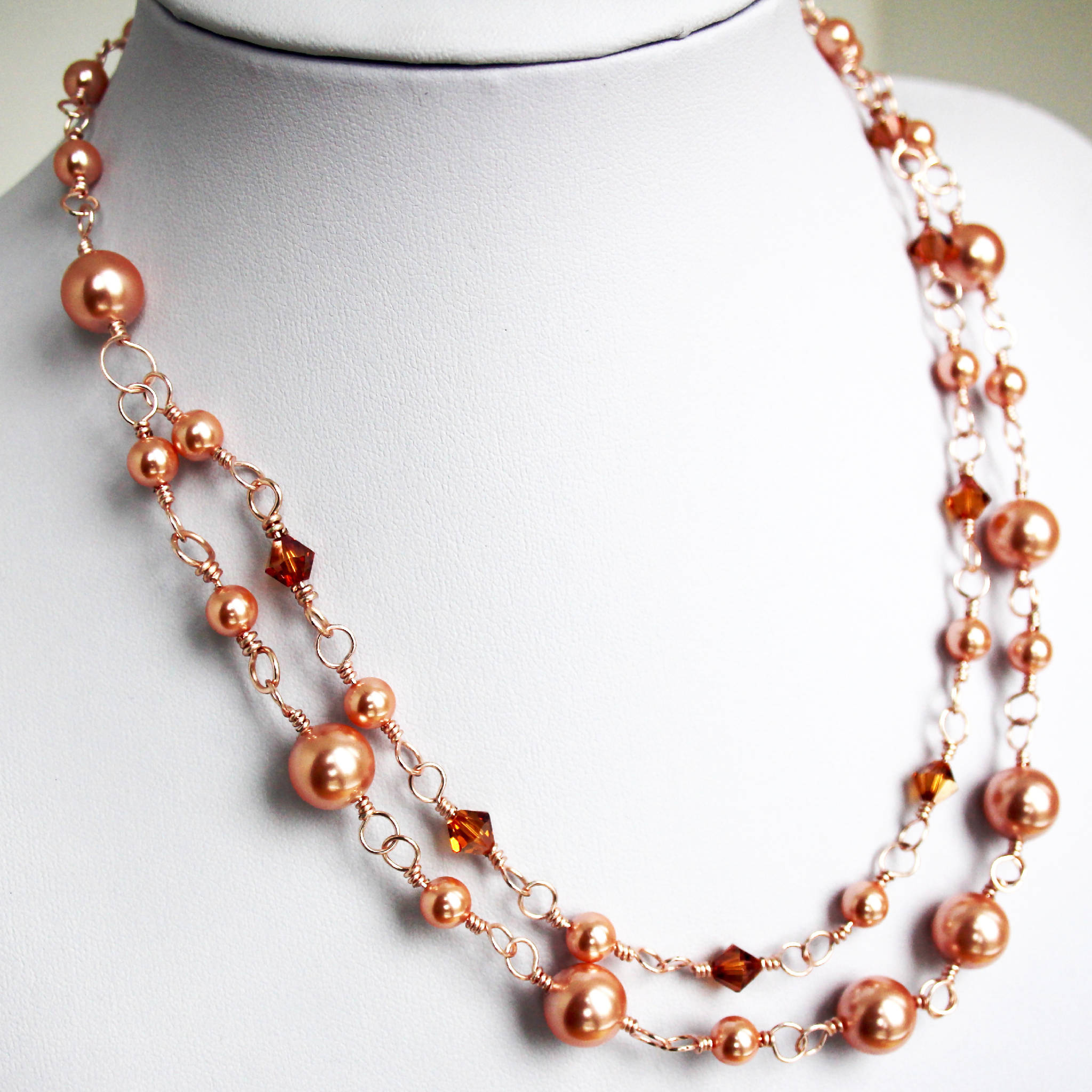 Swarovski Pearl & Crystal Necklace in Rose Gold (123)