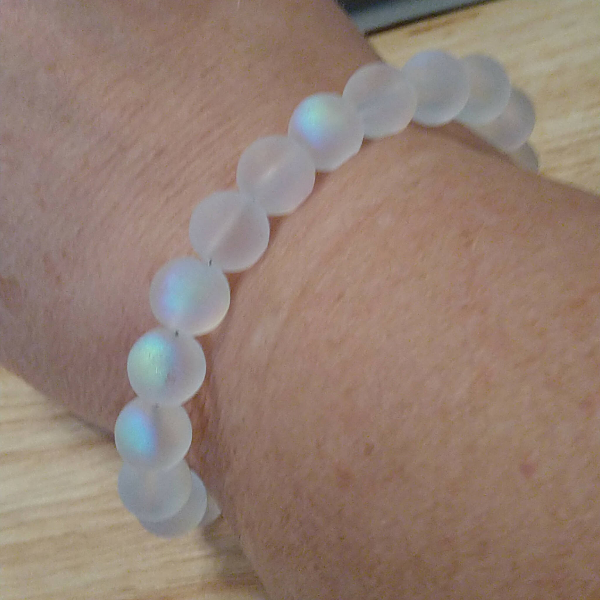 White bracelet with Mermaid AB glass beads, handmade. 18cm length