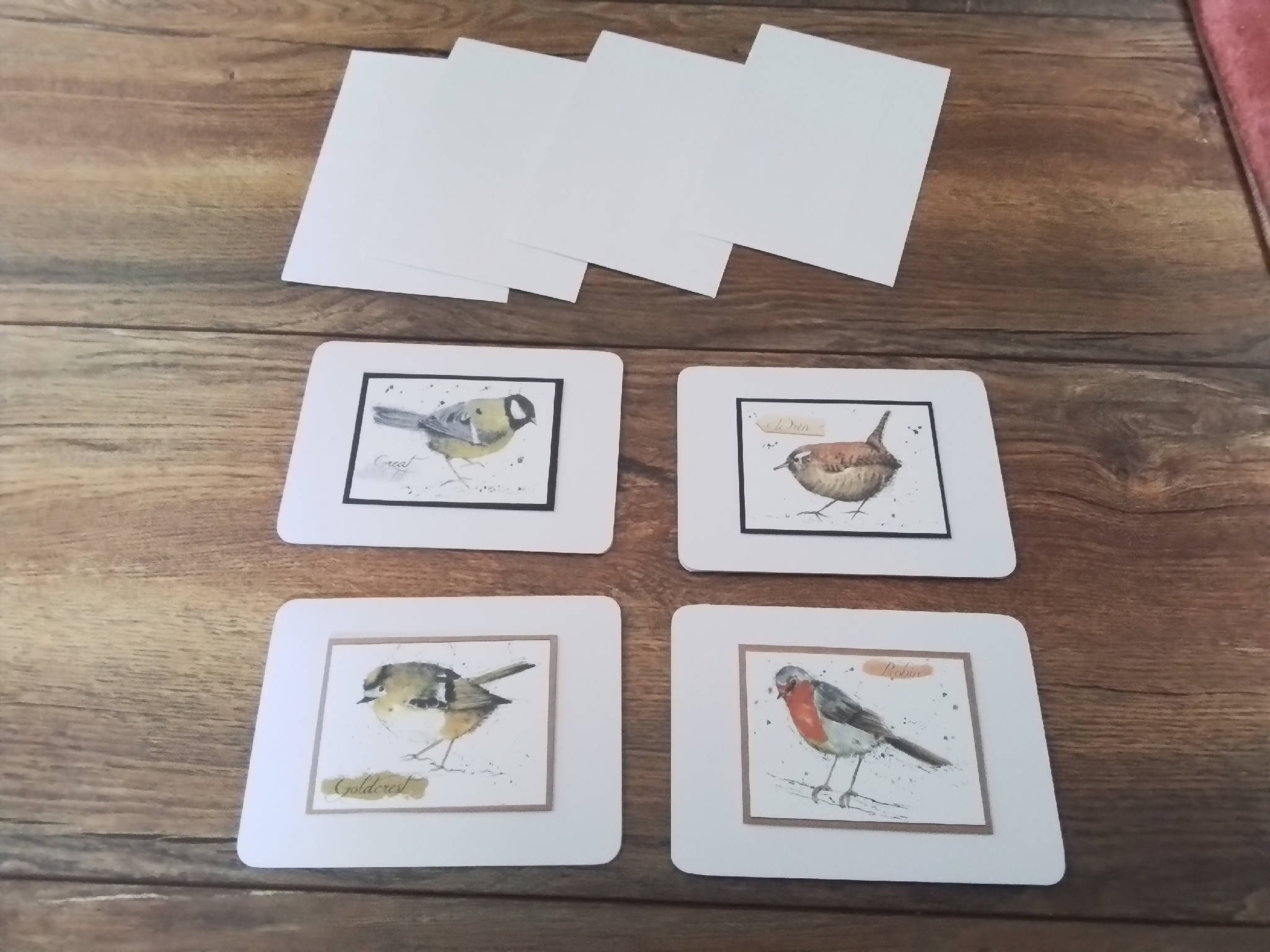 Notelets x 4 off, birds, Robin, Wren, Goldcrest, Great tit